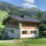 Holiday home Bruegglbach